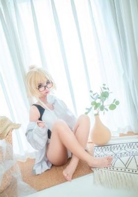 儿子、妈妈与情人