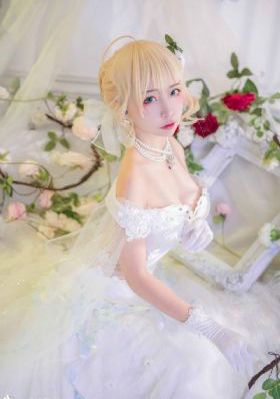 【被学生轻易扯下内裤的妻子】【作者：huorenyu1979】【完】