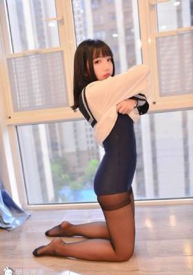【无声的堕落】（第四章 一步步深陷魔爪 两间出租屋里传来的淫靡呻吟）